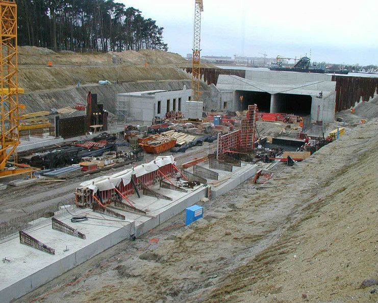 2.1-Tunnelportal-Ostseite-741x593